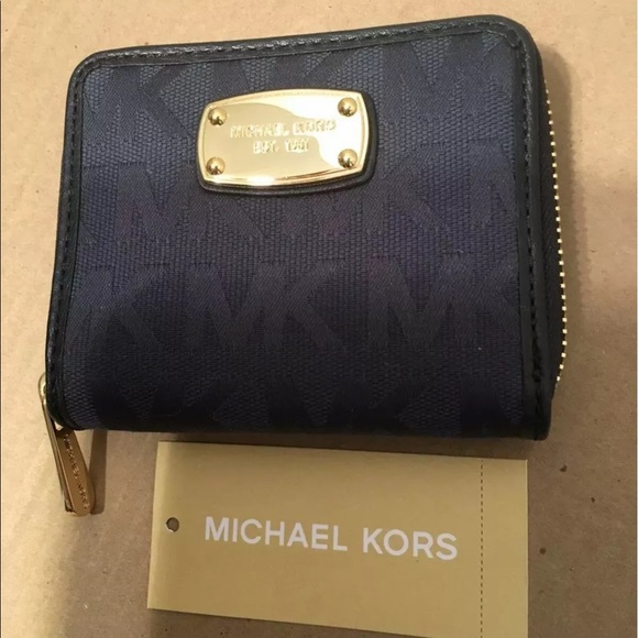 Michael Kors Jet Set Navy Blue Bifold Wallet NWT ✅Offers Welcome - Picture 1 of 7